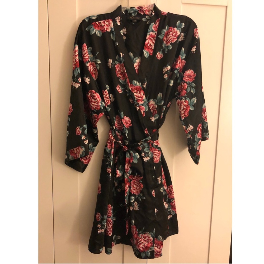 Satin Robe with Roses